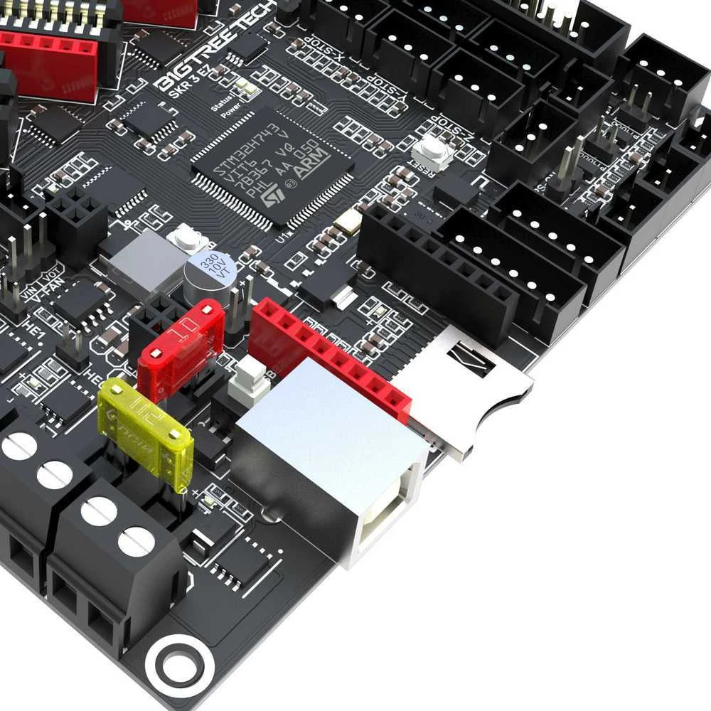 BIGTREETECH SKR V3 EZ plokštės procesorius ir jungtys
