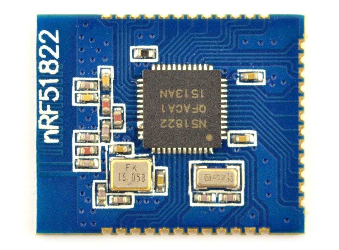 Waveshare nRF51822 BLE modulis, viršutinė pusė