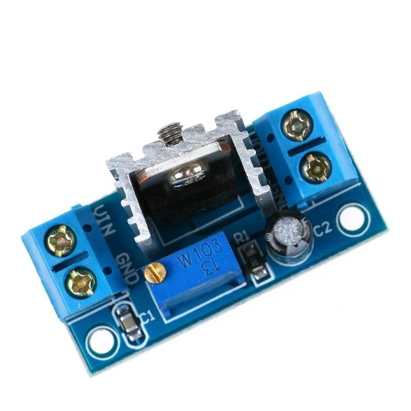 LM317 įtampos reguliatoriaus modulis su radiatoriumi
