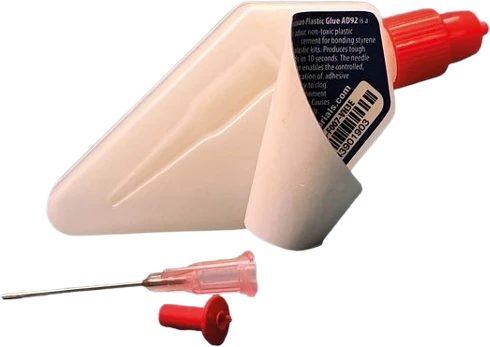 Deluxe Materials preciziniai plastiko klijai