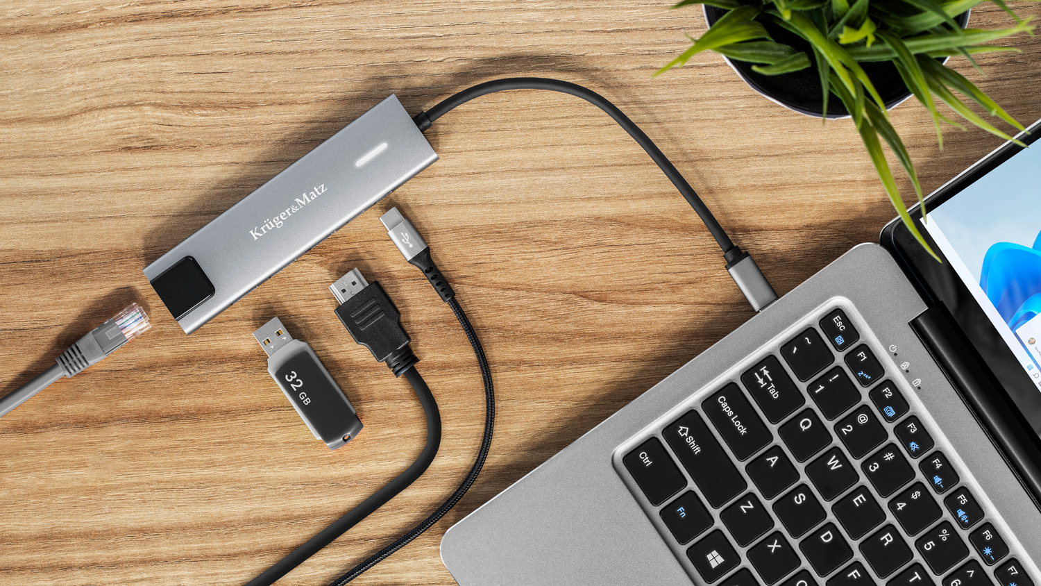 Kruger & Matz Šakotuvas HUB USB C HDMI 2x USB3.0 2x USB C RJ45 aprašymas - Prekės nuotrauka