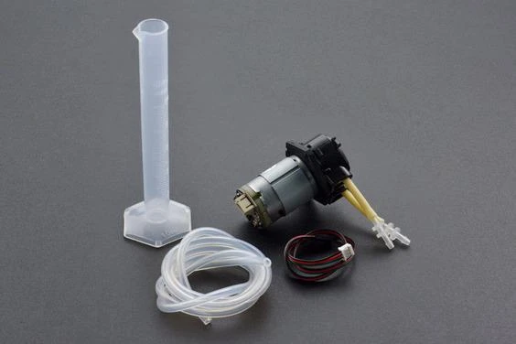 Oem DFRobot Gravity skaitmeninė peristaltinė pompa 5V-6V 5W 45 ml / min