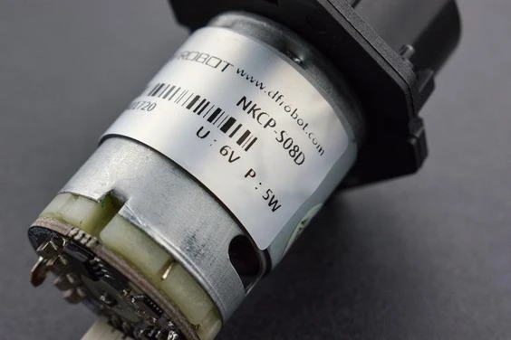 Oem DFRobot Gravity skaitmeninė peristaltinė pompa 5V-6V 5W 45 ml / min