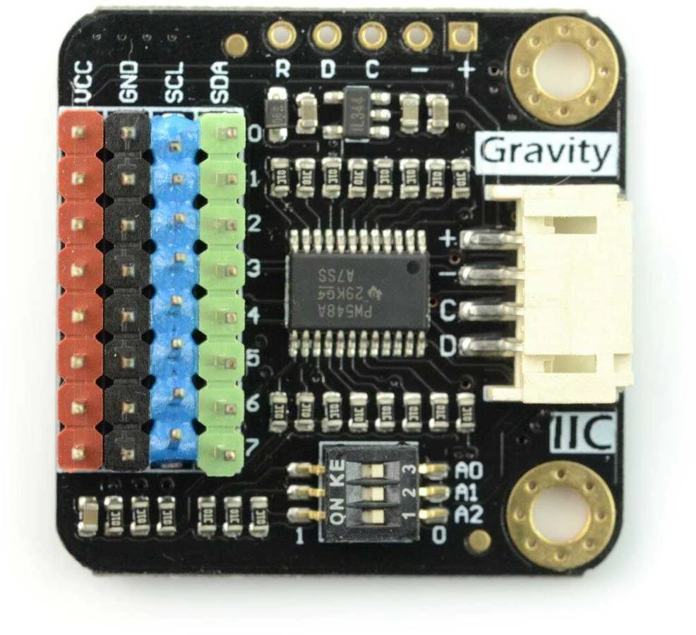 I2C multiplekseris su spalvotais kontaktais
