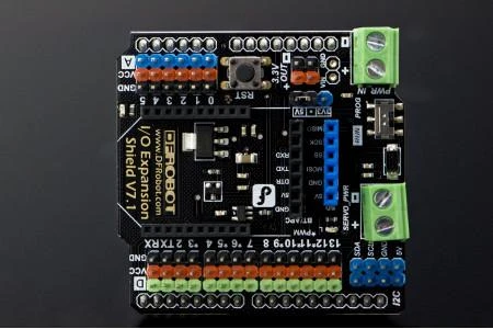 DFRobot I/O Expansion V7.1 plokštė
