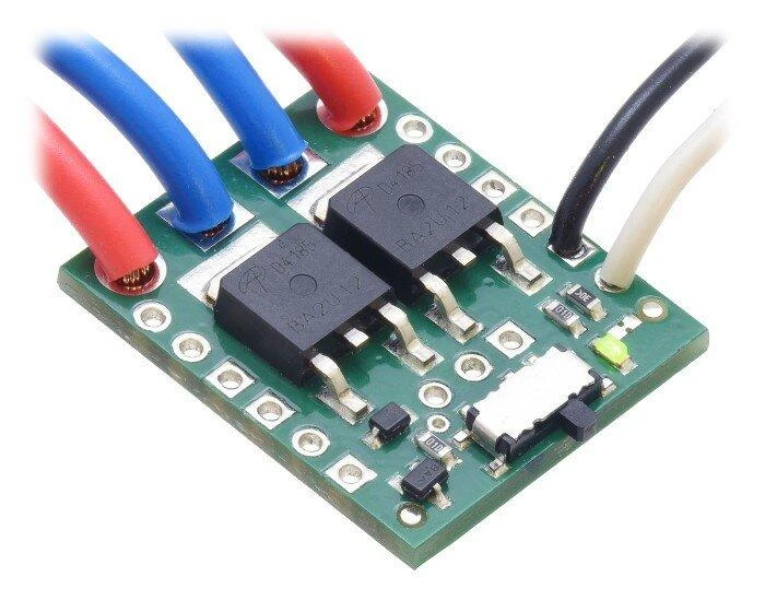 Didelis jungiklis Slide MOSFET MP 4.5-40V/8A, su apsauga nuo atvirkštinės srovės, Pololu 2814