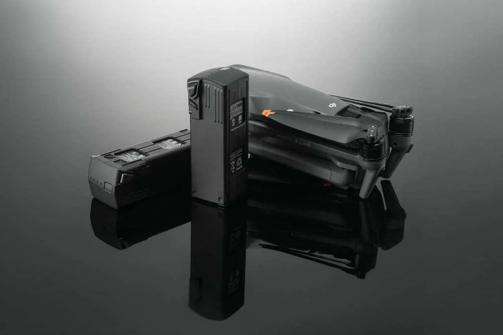DJI Mavic 3 drono baterija