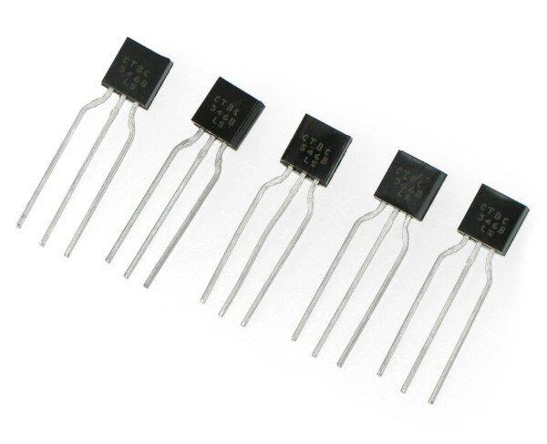 Penki NPN BC546B tranzistoriai