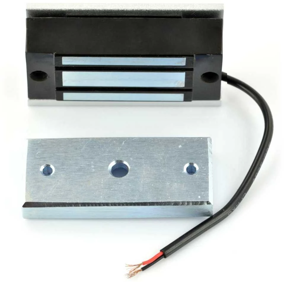 HT-60 elektromagnetas su laidais ir montažine plokštele