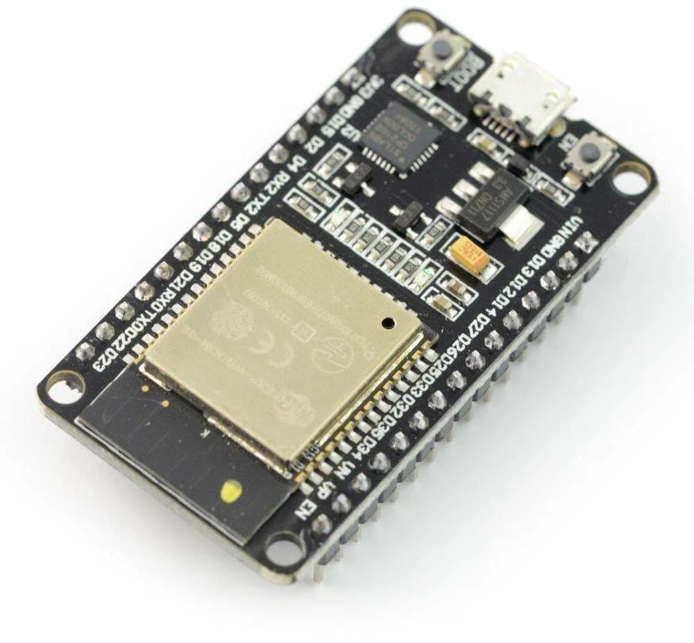 ESP32 DevKit plokštė su mikro USB jungtimi