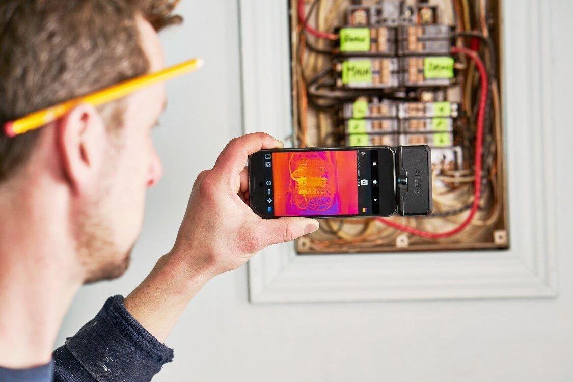 Termovizinė kamera Flir One Pro skirta Android USB-C