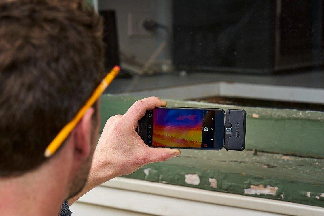 Termovizinė kamera Flir One Pro skirta Android USB-C