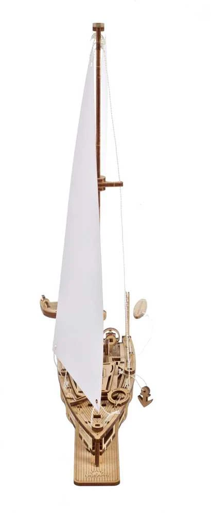 Ugearsmodels Graži vandenyno jachta su baltomis burėmis - mechaninis surinkimo modelis - fanera - 95 elementai - Ugears