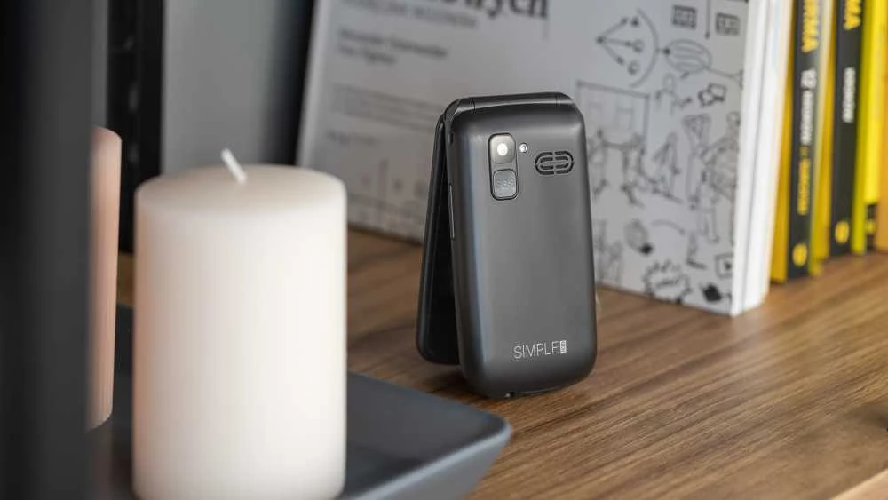 Kruger & Matz GSM telefonas senjorams Simple 929 (meniu nėra lietuvių kalbos)