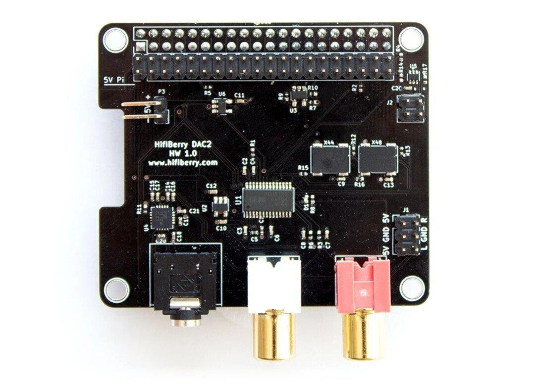 HiFiBerry DAC2 Pro su RCA garso jungtimis