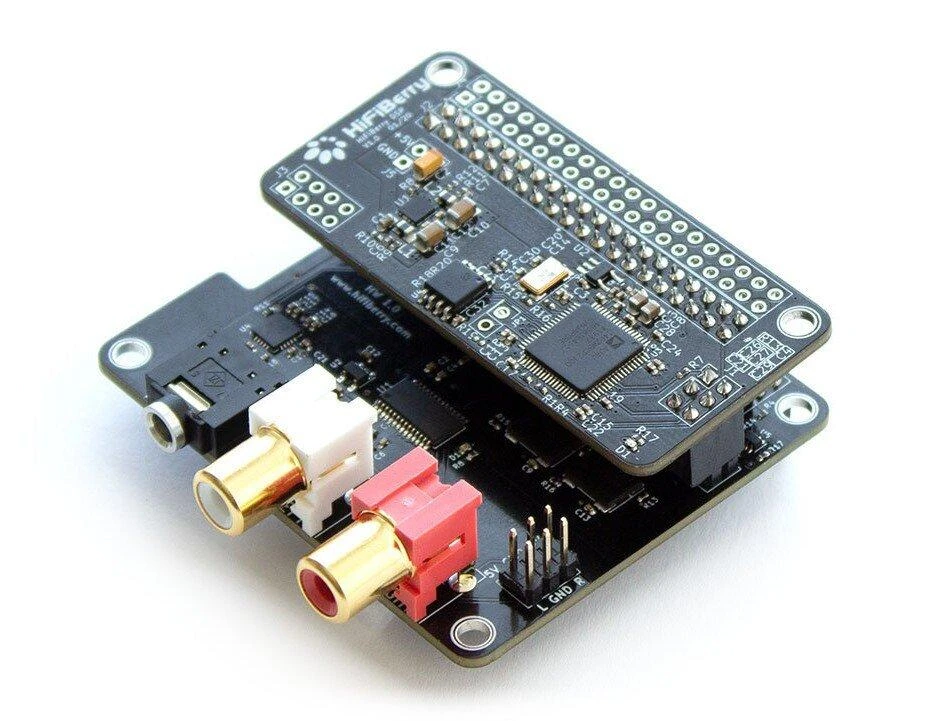 HiFiBerry DAC2 Pro su RCA jungtimis