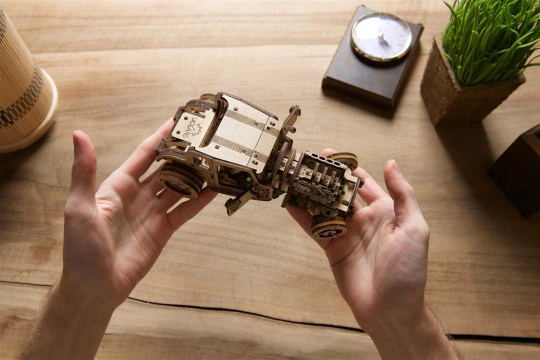 Dėlionė Hot Rod Furious Mouse - mini automobilis - mechaninis surinkimo modelis - fanera - 207 elementai - Ugearsmodels