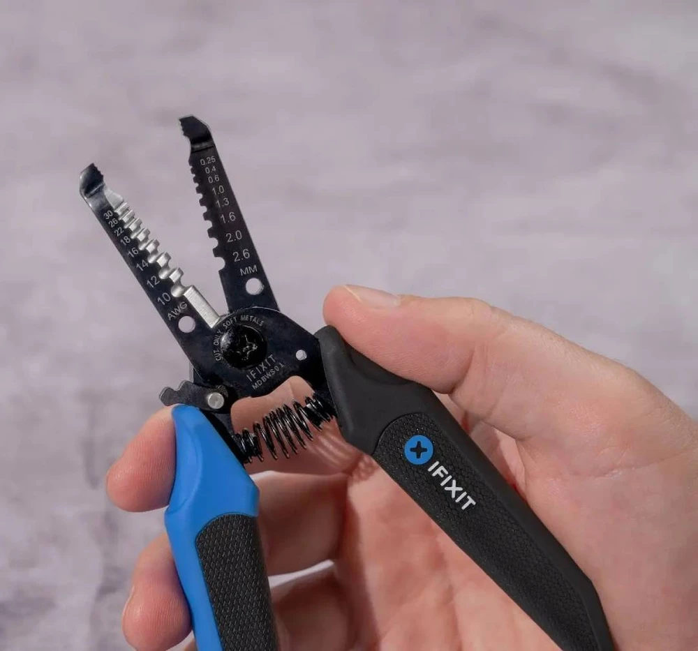 „iFixit“ apatinio žandikaulio vielos nuėmikliai