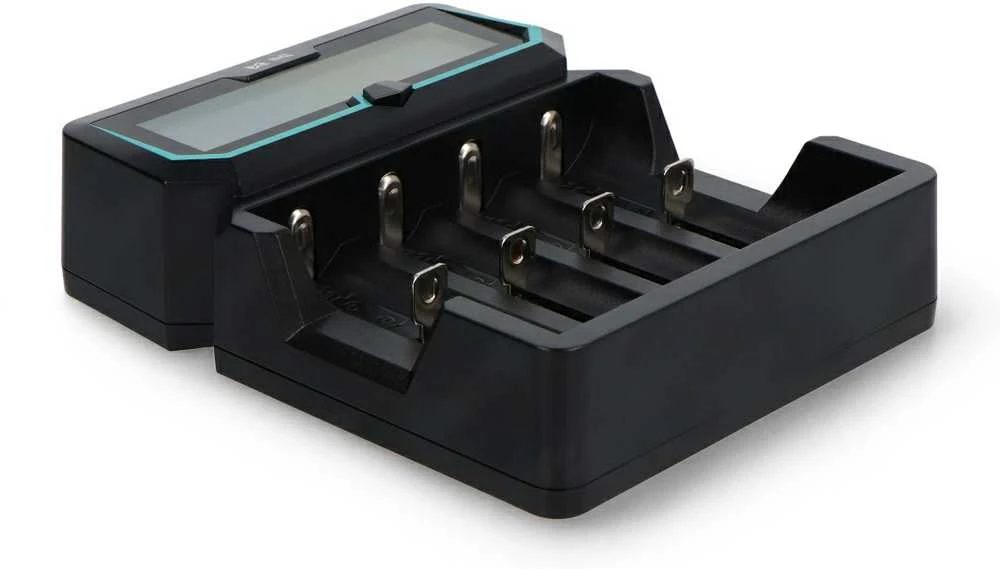 Baterijų įkroviklis XTAR X4 18650 AA AAA elementam ni-MH li-ion 4 vietų 