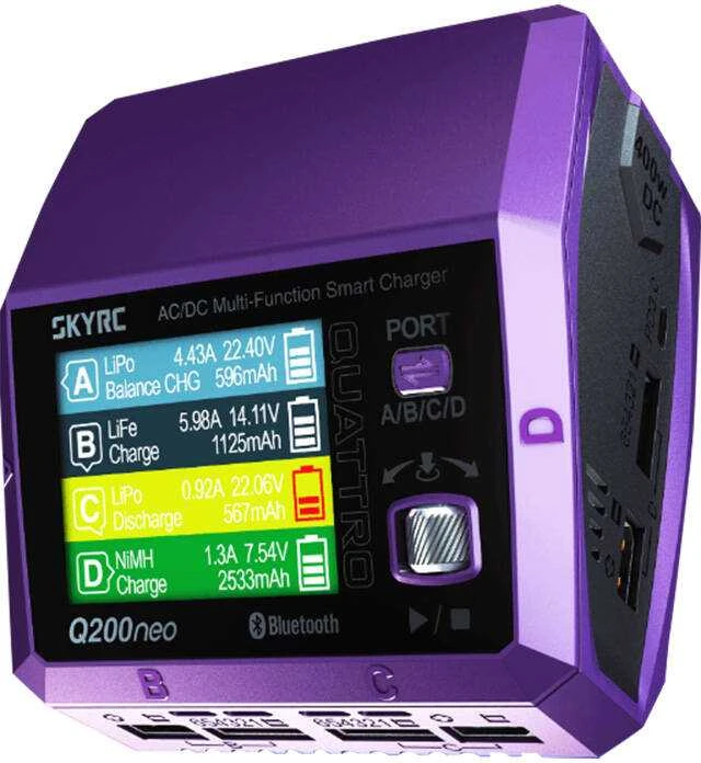 SkyRC Q200neo įkroviklis su spalvotu ekranu