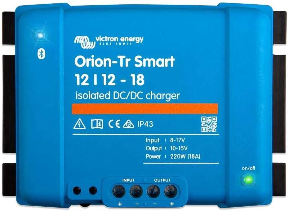 Įtampos keitiklis - įkroviklis DC/DC 12V:12V 18A 220W Orion-Tr-Smart, Bluetooth, galvaniškai izoliuotas, IP43, Victron Energy