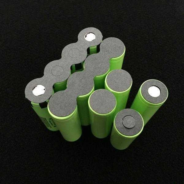 Oem Izoliuojantis padas - 4 18650 akumuliatoriams - 25vnt