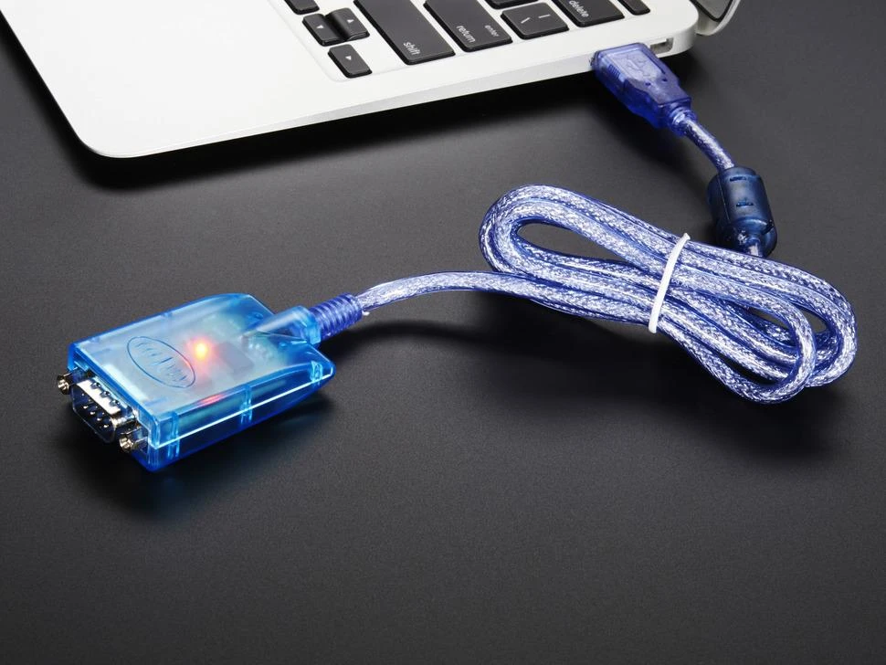 USB į RS232 keitiklis su DB9 jungtimi ir veikimo indikatoriumi