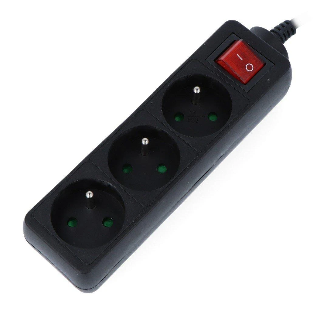 LANBERG PS1-03E-0300-BK 3M Juodas LANTERGE CURVE 3X 230V PL SU GRANDINĖS IŠJUNGIKLIU PILNAS VARINIS