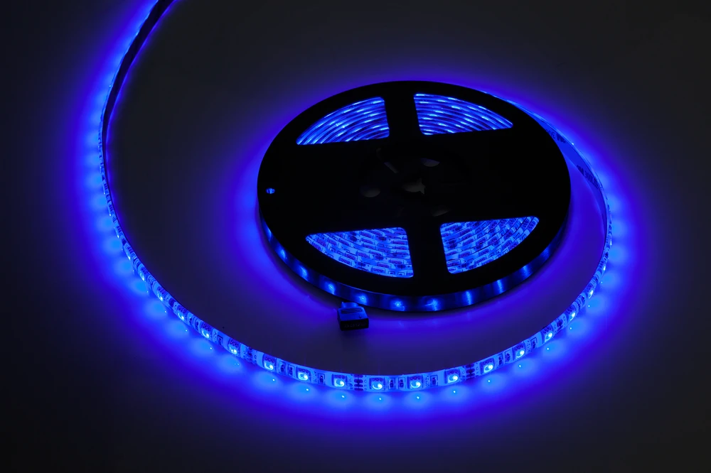 LED eilutė 5m Rebel (300x5050 SMD) RGB, atspari vandeniui, 12V