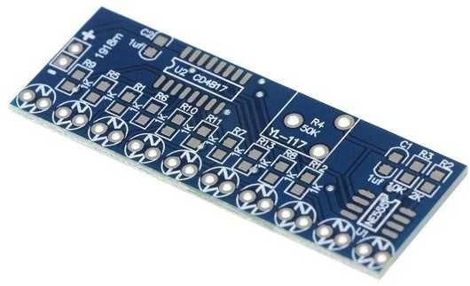 Mėlyna LED modulio PCB plokštė su komponentų žymėjimu