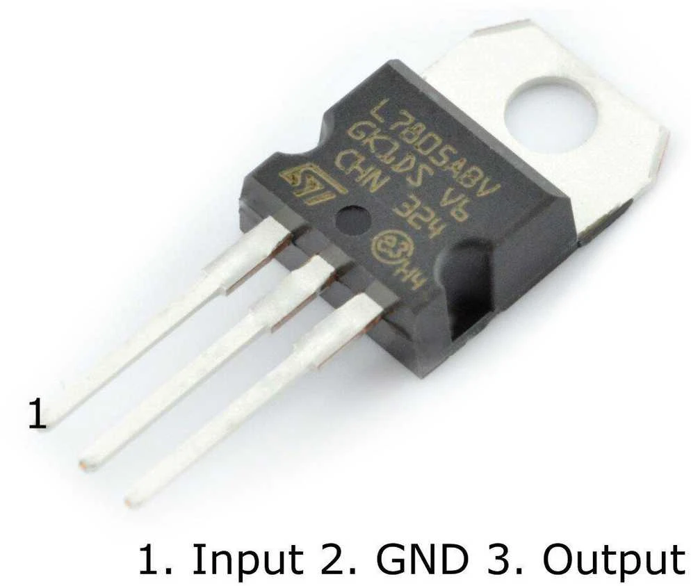 L7805ABV 5V įtampos stabilizatorius TO-220 korpuse