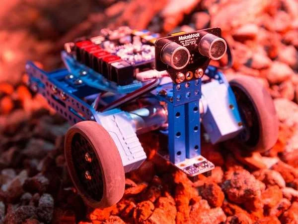 Robotas-konstruktorius Makeblock mBot Ranger (Bluetooth versija)