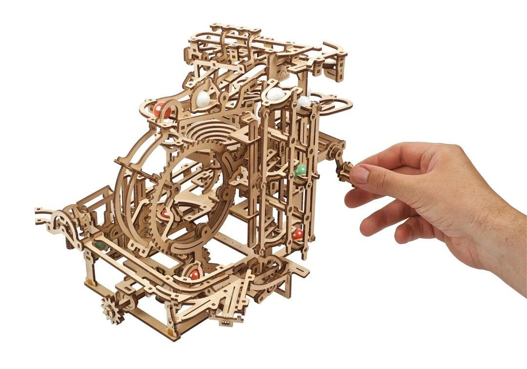 Marble Run – pakopinis keltuvas – mechaninis sulankstomas modelis – fanera – 355 elementai – Ugearsmodels