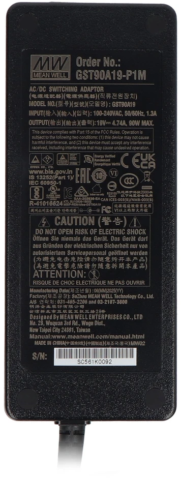 Mean Well GST90A19-P1M 90 W 19 V / 4.74 A maitinimo šaltinis - DC 5.5 / 2.5 mm kištukas