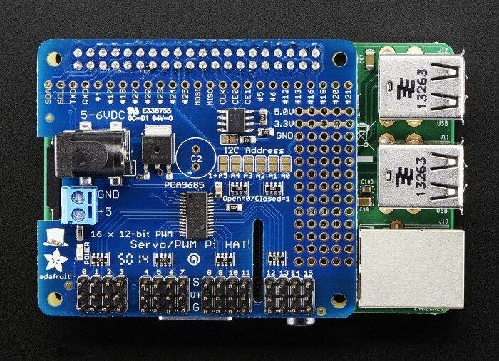 Mini Kit 16 kanalų PWM I2C valdiklis, servo priedėlis skirtas Raspberry Pi, Adafruit 2327