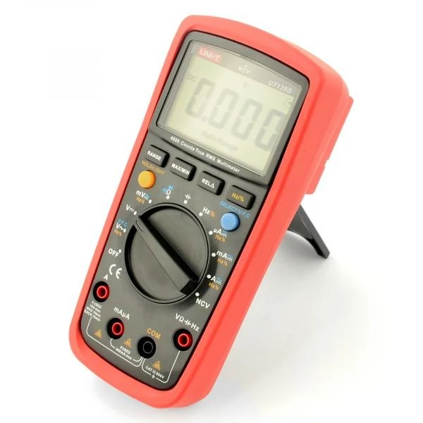 UIT Multimetras UNI-T UT139B