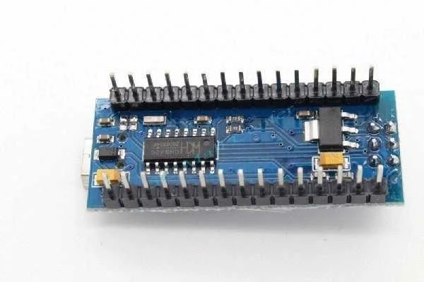 Generic NANO V3.0 16MHz USB – ATmega328P – CH340 – Klonas – suderinamas su Arduino 1.8