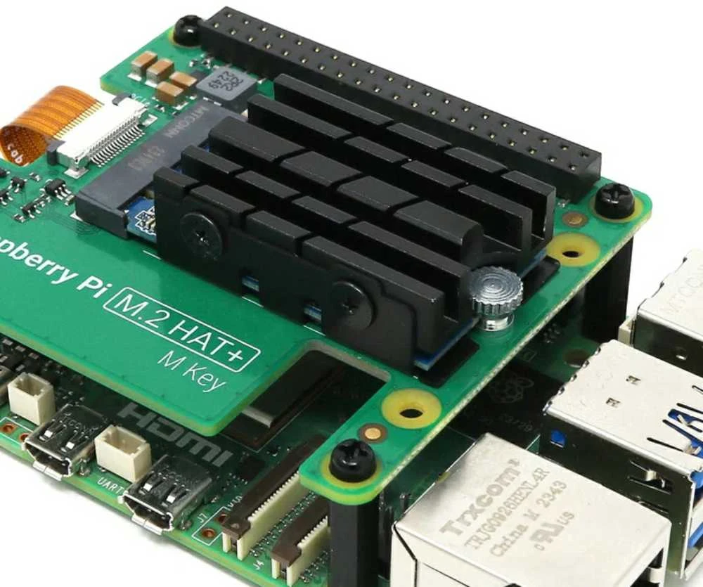 NVMe 2242 SSD radiatorius ant Raspberry Pi M.2 HAT+