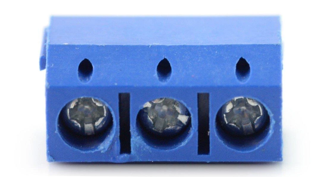 Oem ARK jungtis 5mm 3 kontaktų (+) - 5 vnt