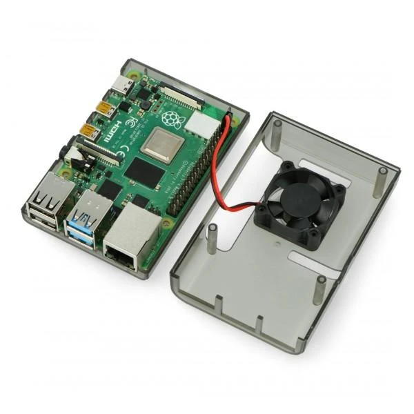 Raspberry Pi 4B korpusas su ventiliatoriumi, atidarytas