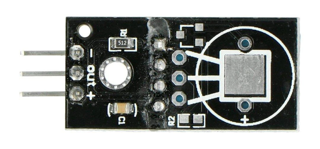 DHT11 modulis su trimis kaiščiais ir elektroniniais komponentais