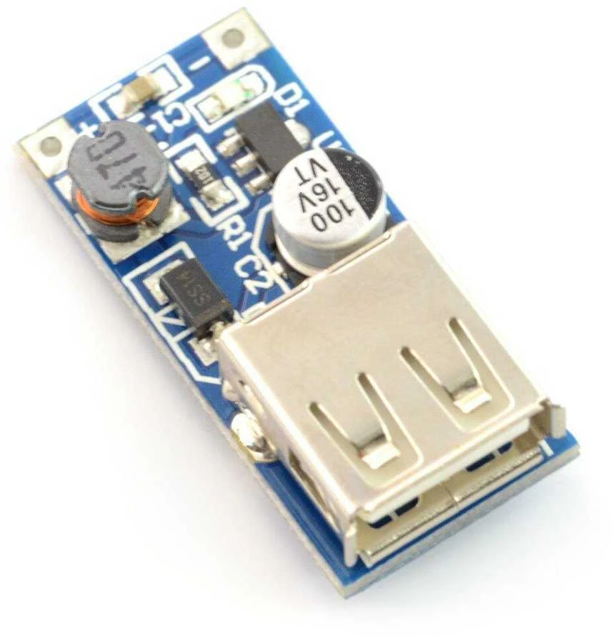 Step-Up įtampos reguliatorius su USB jungtimi