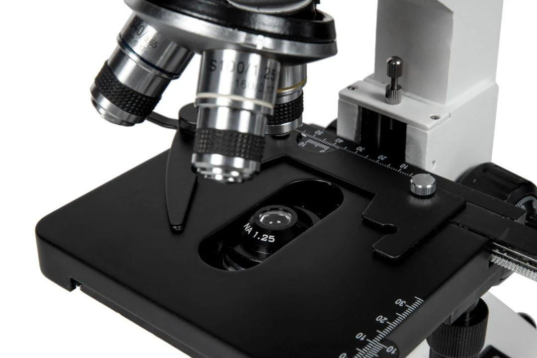 Mikroskopas Opticon Genius