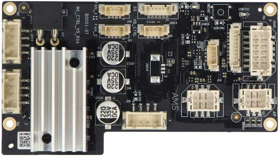 Bambu Lab X1E valdymo plokštė su aušinimo radiatoriais