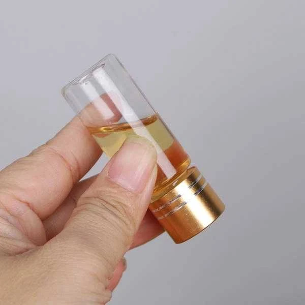 Oem Plastikinis buteliukas su metaliniu dangteliu 10ml - Mėginio buteliukas