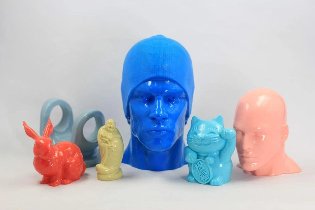 3D spausdinti PVB plastiko pavyzdžiai ir figūrėlės