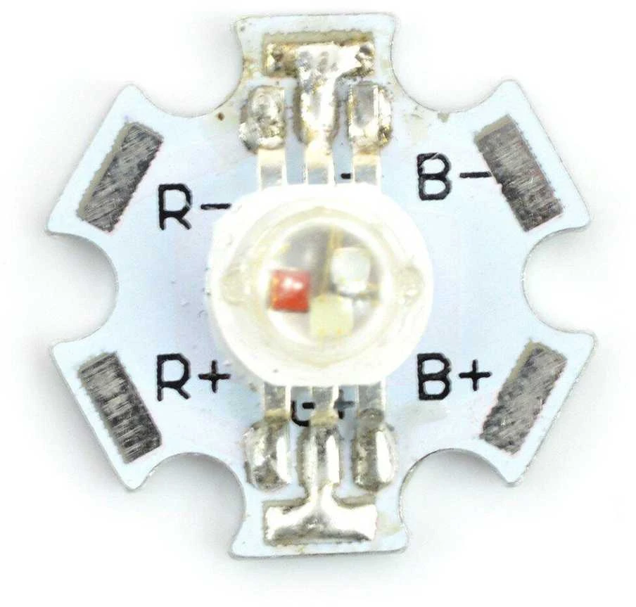 Oem Power LED Star 3W - RGB su radiatoriumi
