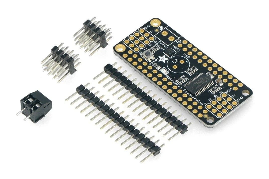 PWM variklio ir servo valdiklis, I2C 8 kanalų, PCA9685, priedėlis skirtas Feather, Adafruit 2928