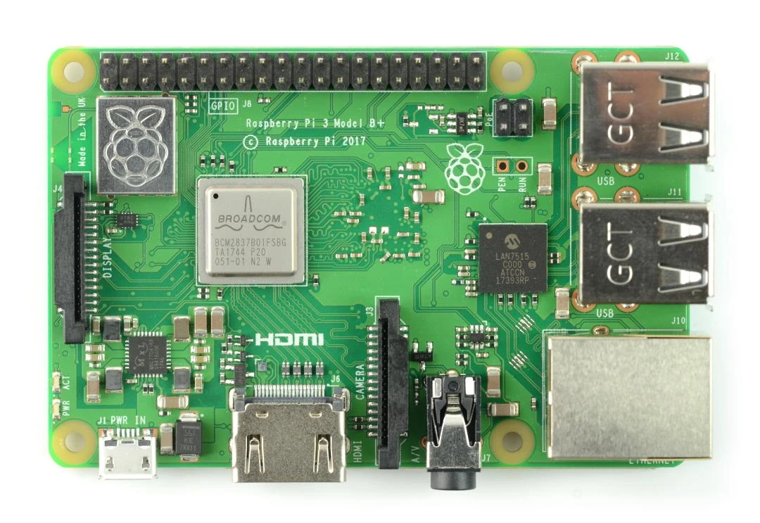 Raspberry Pi 3B+ WiFi + 32GB Micro SD + oficialūs priedai