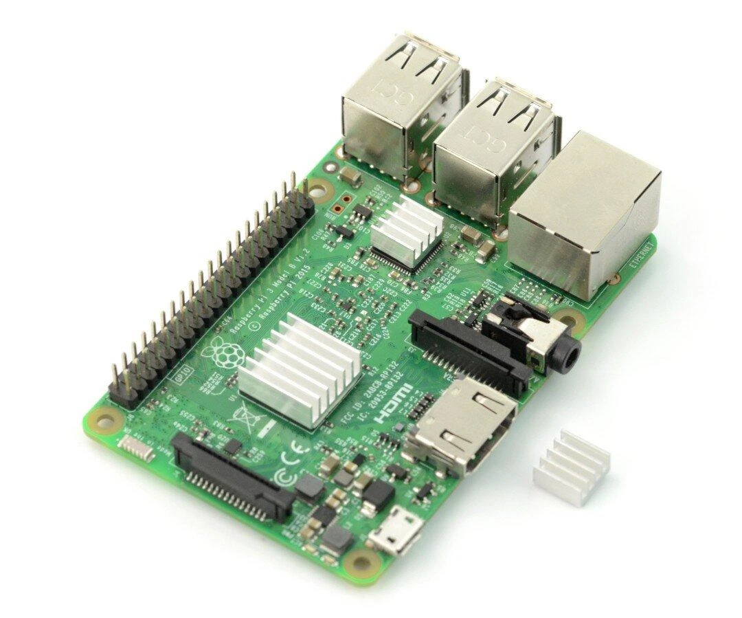 Raspberry Pi 3B WiFi + 32GB Micro SD + oficialių priedų rinkinys